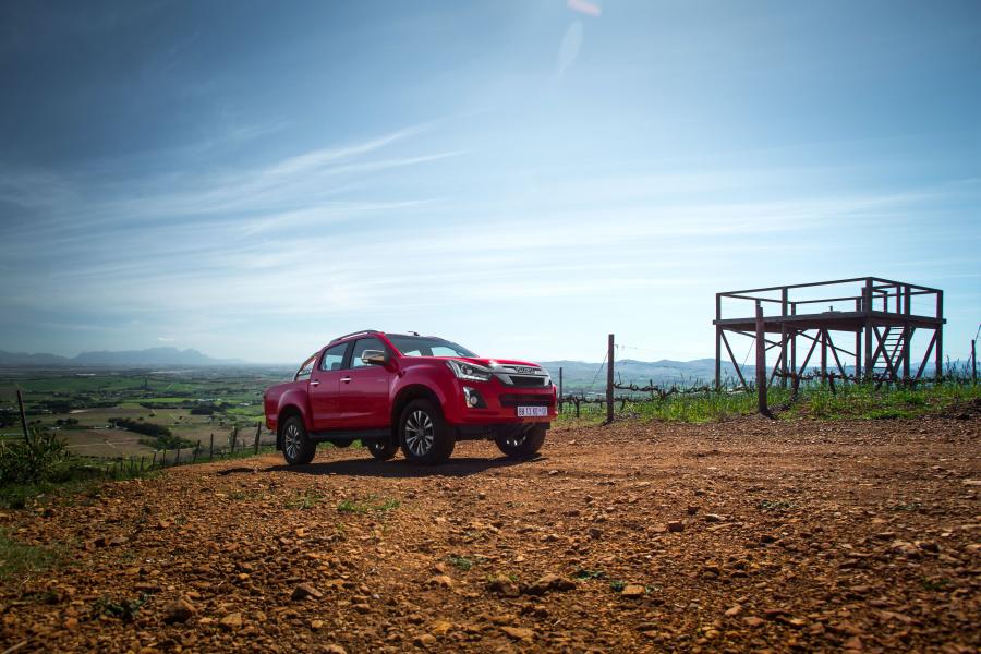  Isuzu D-Max LX Double Cab 2018 года  (ZA) (фото 29 из 37)